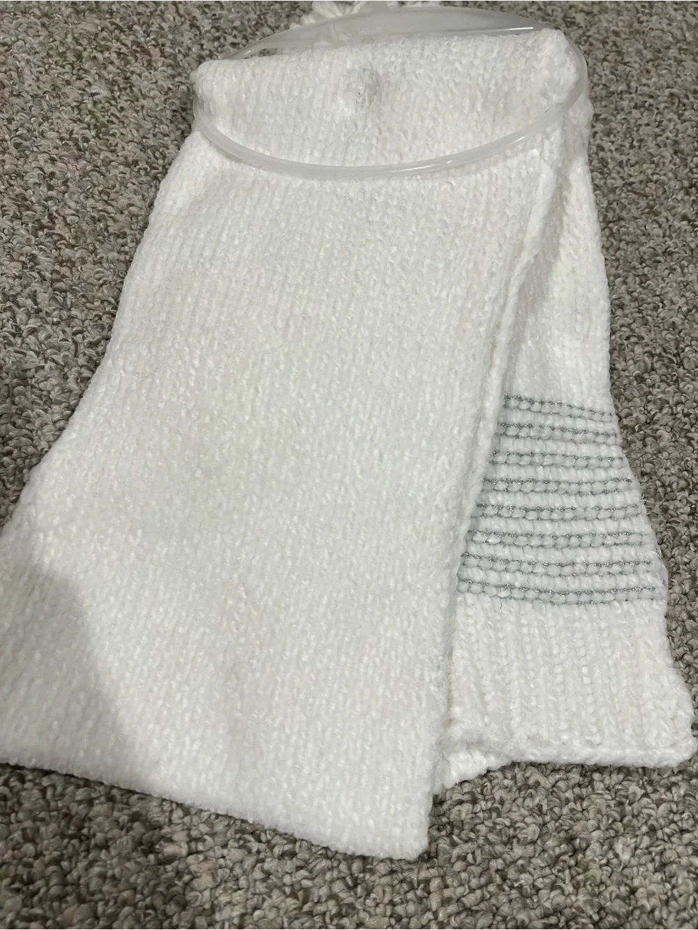 Girls White Silver Knit Hat Scarf Gloves 3 Pc Winter Set NWT
